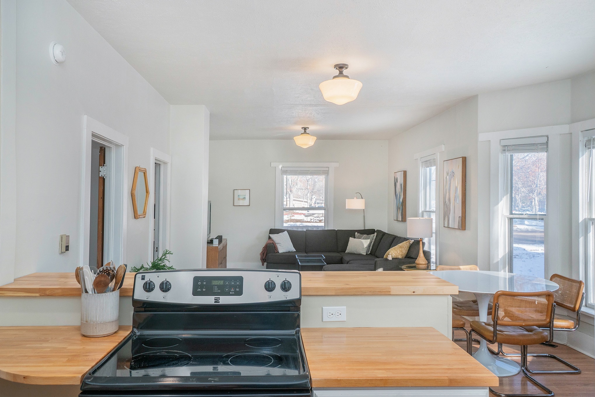 Building Photo - 515 West Mulberry Street