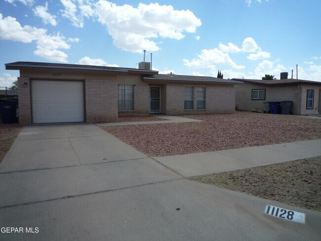 Primary Photo - 11128 Wharf Cove Dr