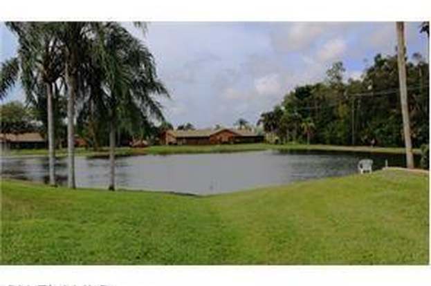 Building Photo - 6310 Royal Woods Dr