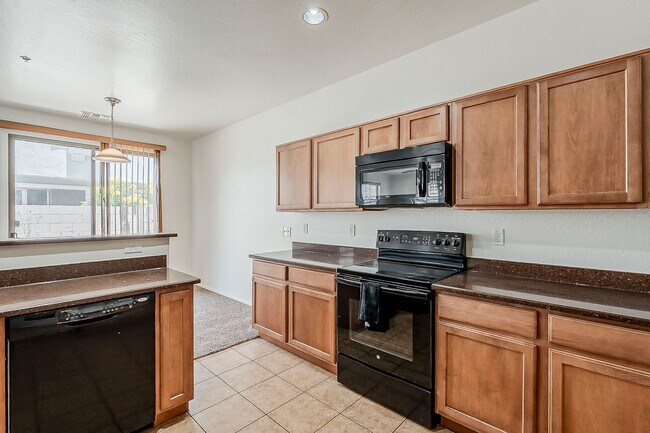 Building Photo - Beautiful Townhome in Phoenix Arizona