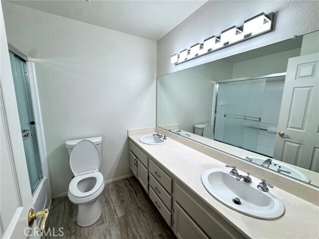 Building Photo - 12789 Yorkshire Dr