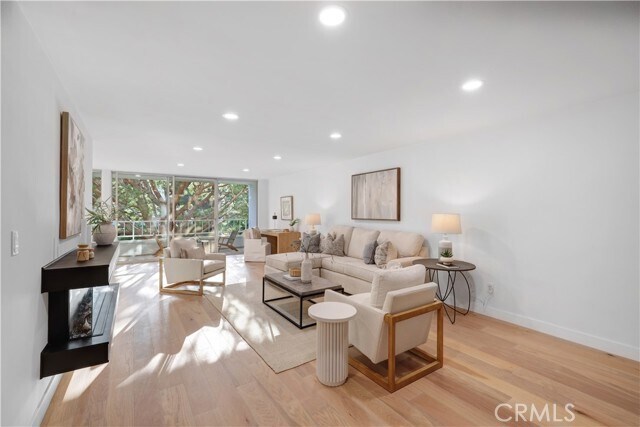 Building Photo - 32735 Seagate Dr