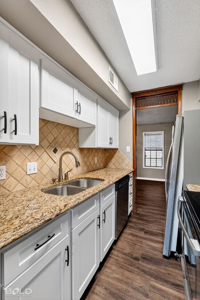Building Photo - 9993 Smugglers Cove Ln