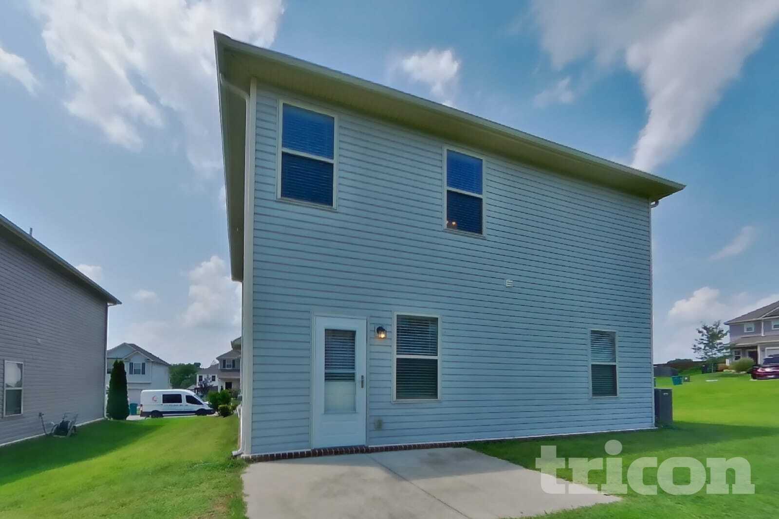 Building Photo - 1035 Lonergan Cir
