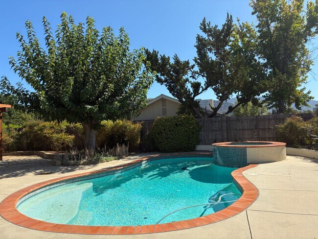 Building Photo - 1105 Del Nido Ct