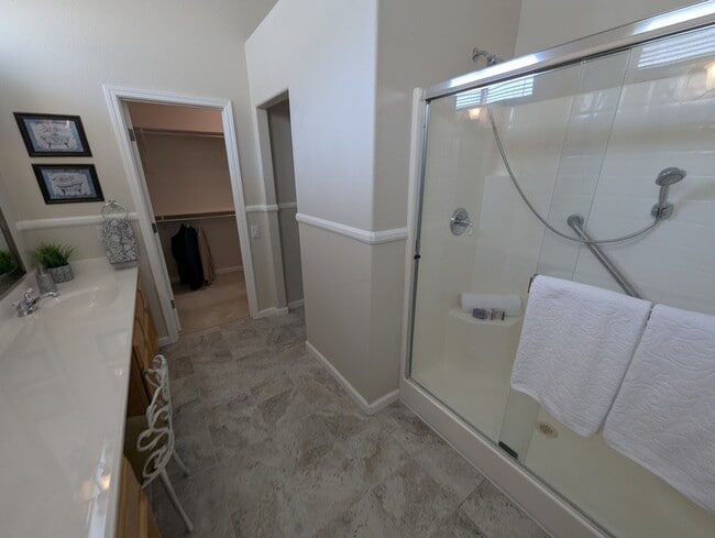 Building Photo - 4087 Coldwater Dr