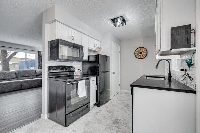 Building Photo - 414 Belle Aire Dr