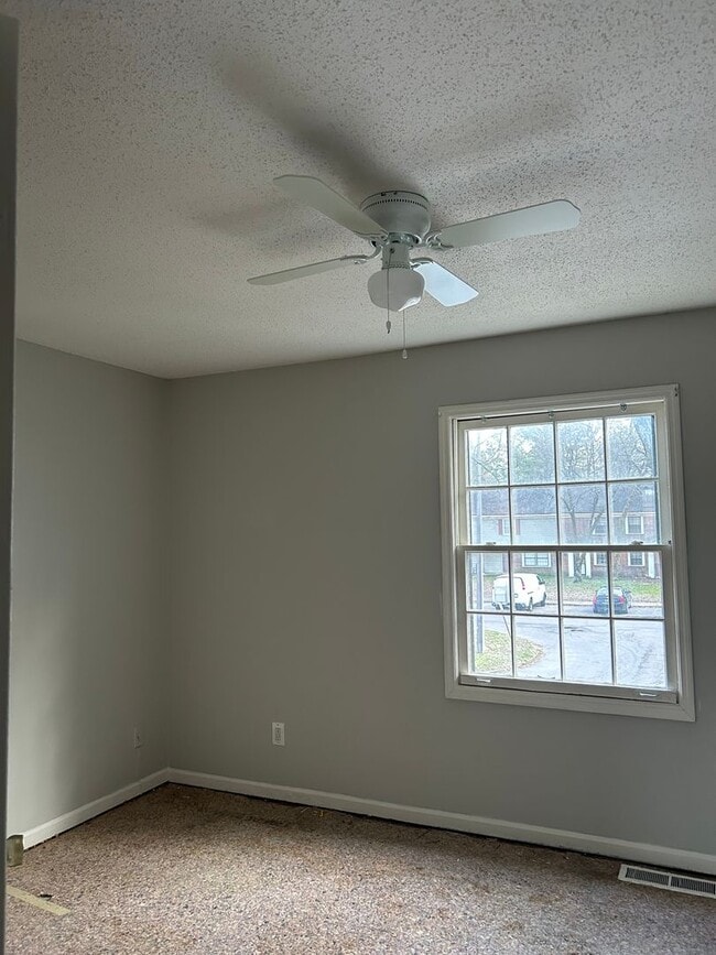 Building Photo - 3736 Cambridge Station Dr