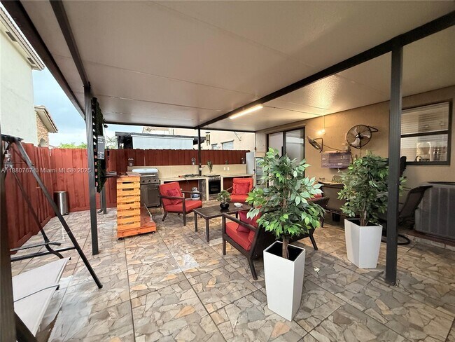 Building Photo - 23988 SW 114th Ct