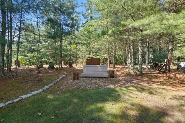Building Photo - 57 Harvest Wood Dr