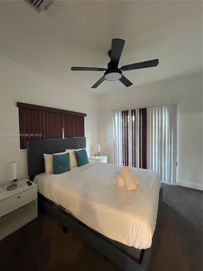 Building Photo - 3450 NW 17th Terrace