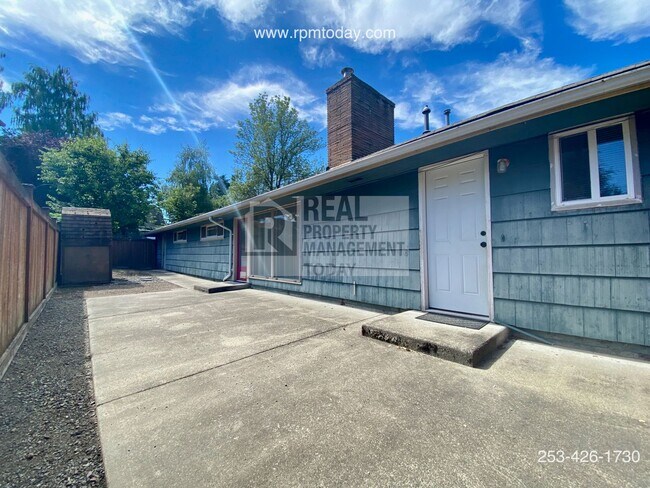 Building Photo - Charming 3 Bedroom Rambler in Tacoma!
