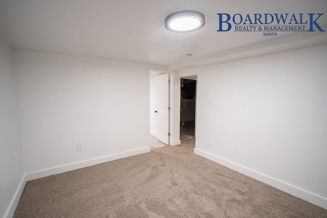 Building Photo - Newly Remodeled 3 Bedroom East of Harrison Blvd!