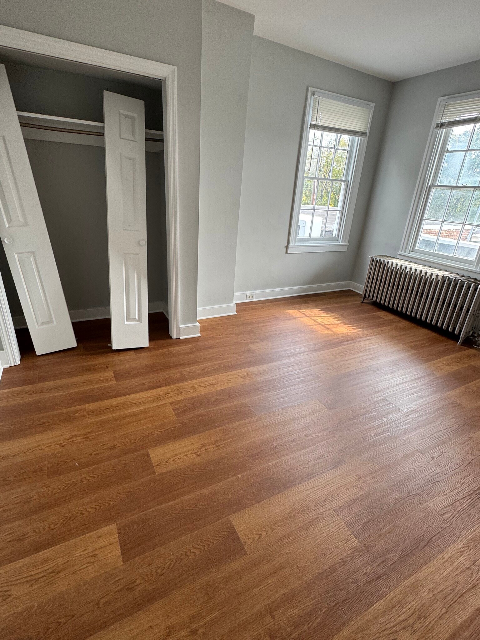 Building Photo - 313 S Hanover St