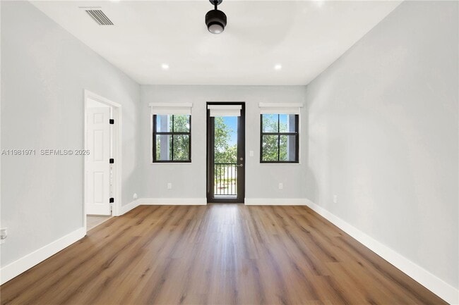 Building Photo - 5880 NW 104th Path