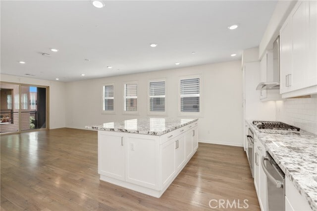 Building Photo - 175 Cadence