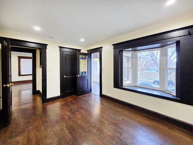 Building Photo - 18 Bergen Ave