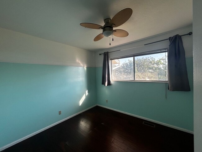 Building Photo - Price Reduced! Beautiful Home With Great S...