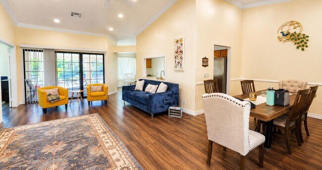 Building Photo - 5213 Orchard Hills Ave
