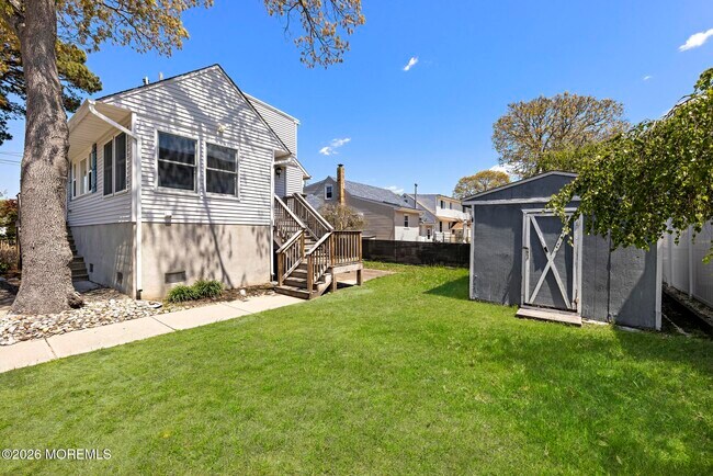 Building Photo - 19 Ardmore Dr