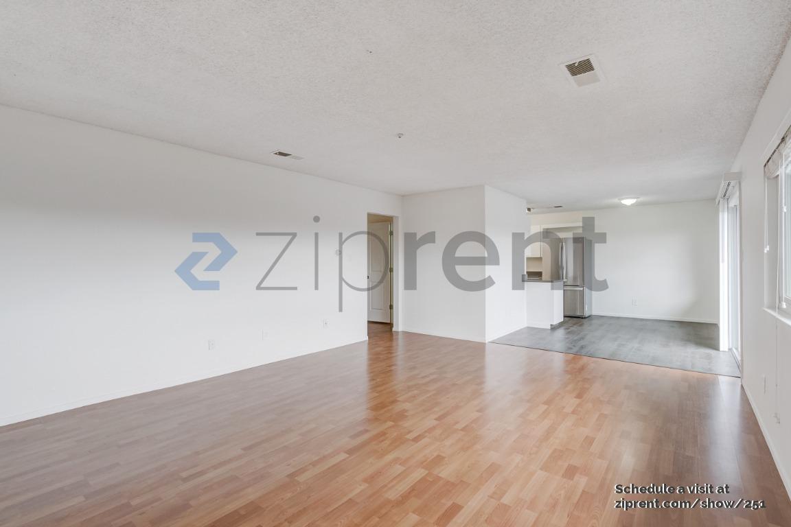 Building Photo - 966 Borden Villa Dr