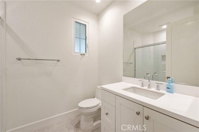 Building Photo - 108 Statura