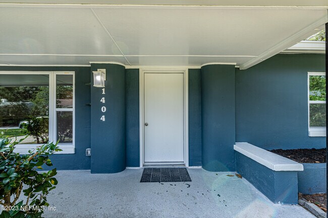 Building Photo - 1404 Jean Ct