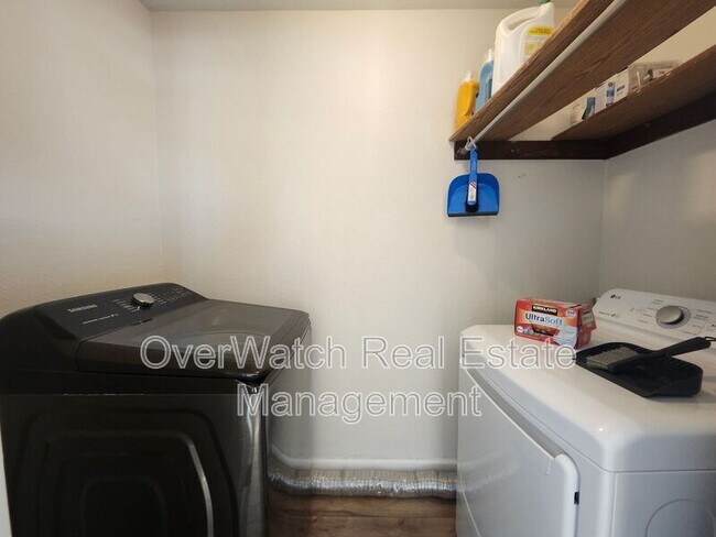 Building Photo - 8114 Boundary Ave