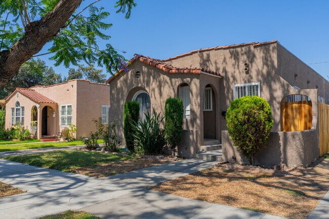 Building Photo - 6765 Lemon Ave