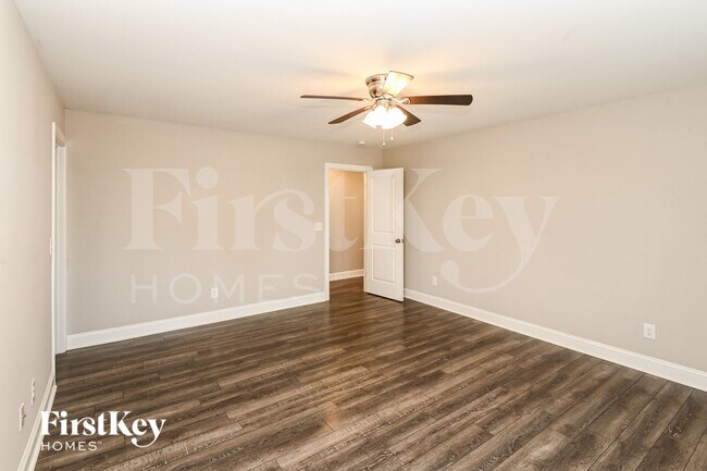 Building Photo - 119 Cline St