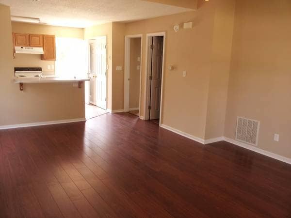 Building Photo - 5339 Ponderosa St.