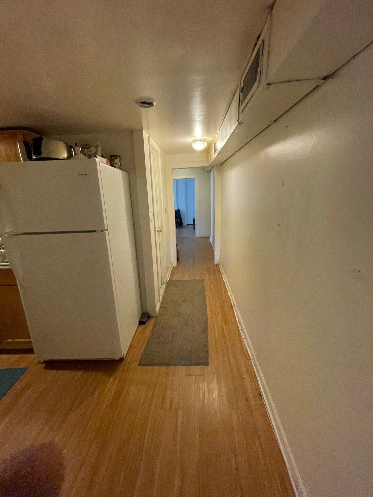 Building Photo - 1013 St Paul St