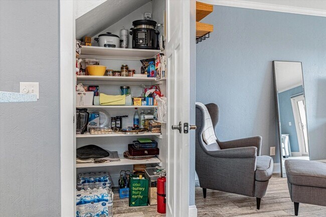 Building Photo - 3385 Coastal Hwy