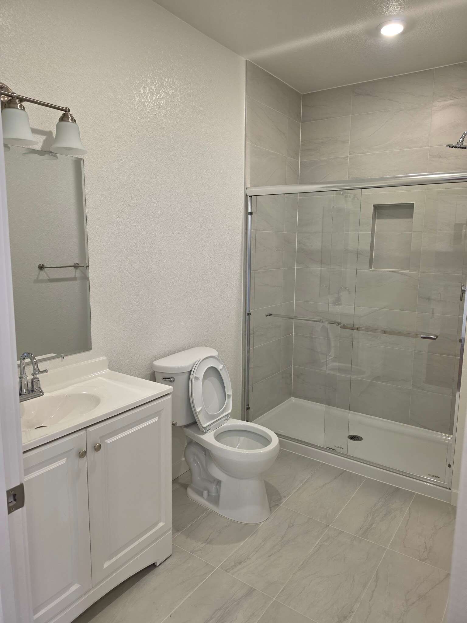 Building Photo - 10221 Terra Franca Way