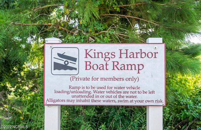 Building Photo - 191 Windfield Ln