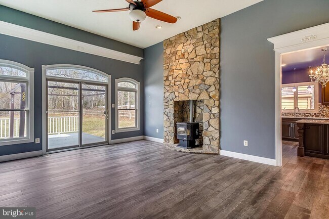 Building Photo - 1930 Long Corner Rd