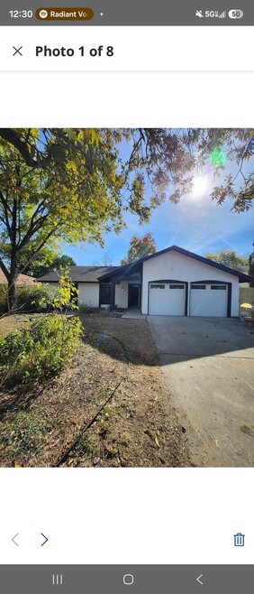 Building Photo - 2010 Encino Cir