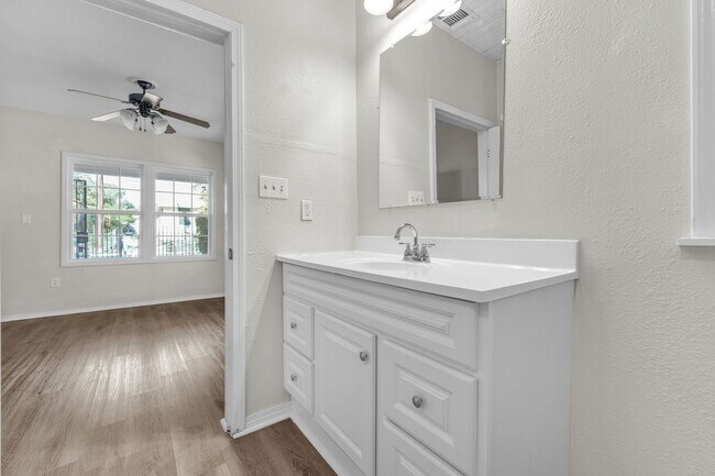 Building Photo - All Units Are Available With Brandnew Full Appliance Package