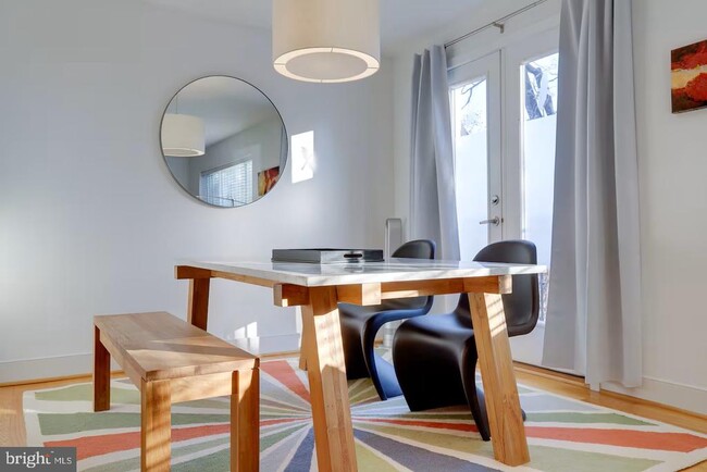 Building Photo - 4118 18th Rd N