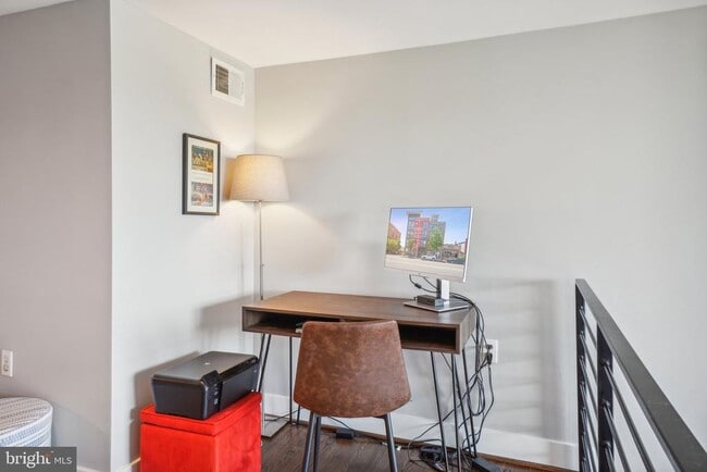 Building Photo - 2920 Georgia Ave NW