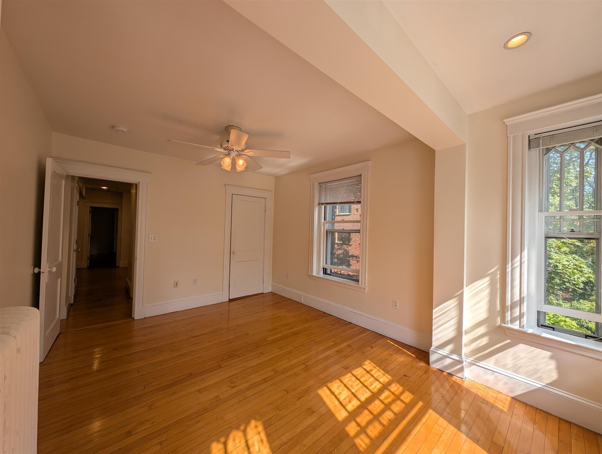 Building Photo - 335A Harvard St