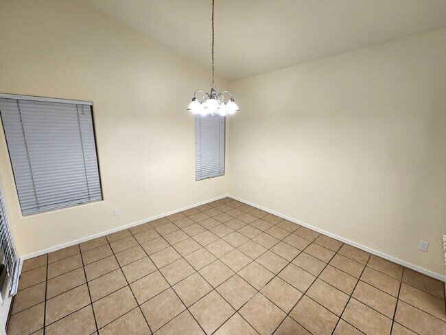 Building Photo - 1219 Gunsight Peak Dr