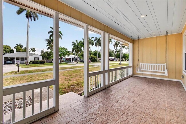 Building Photo - 1420 Maravilla Ave