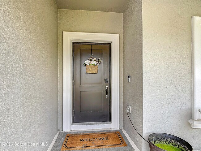 Building Photo - 4471 Holstein St