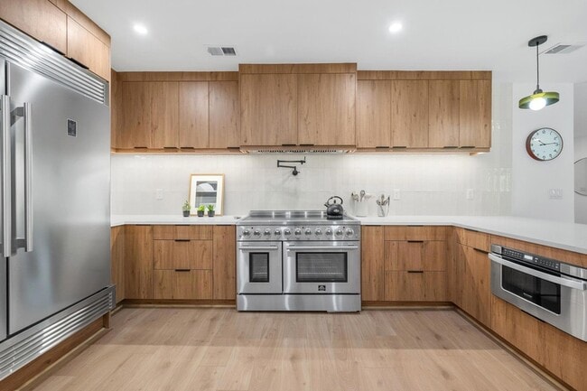 Building Photo - 2607 Pembrook Trail