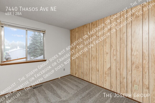 Building Photo - 7440 Thasos Ave NE