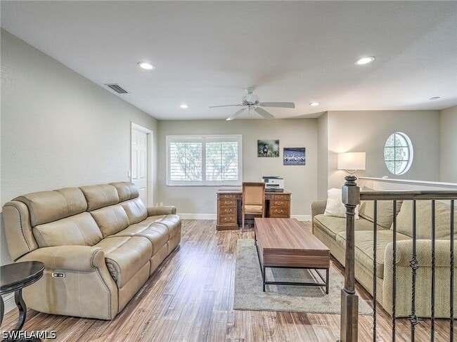 Building Photo - 8460 Southbridge Dr
