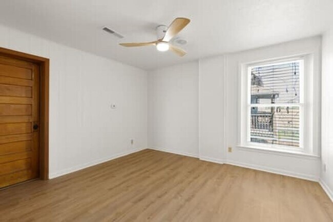 Building Photo - 515 Wabash Ave