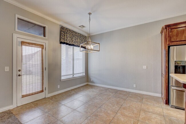 Building Photo - 4 Bedroom South Edmond Home For Rent