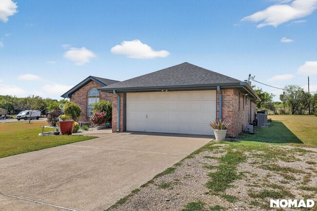 Building Photo - 654 Timber Creek Rd